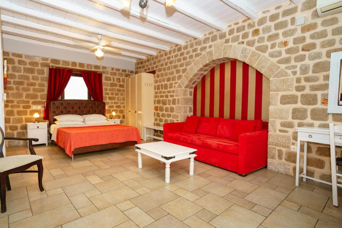 Myral Guesthouse Nauplion Buitenkant foto
